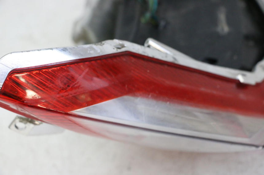 photo de LUZ TRASERA SYM JOYMAX 125 (2010 - 2017)