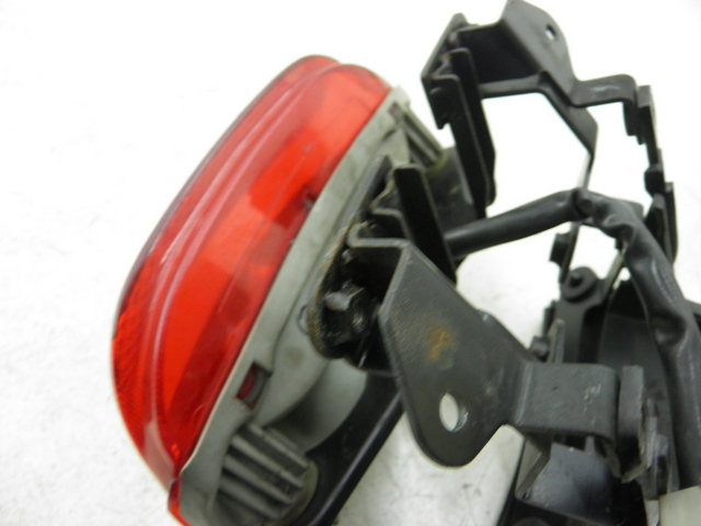 photo de LUZ TRASERA KAWASAKI ZZR 600 (1995 - 2004)