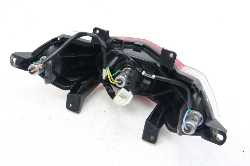 photo de LUZ TRASERA PEUGEOT KISBEE 2T 50 (2018 - 2022)