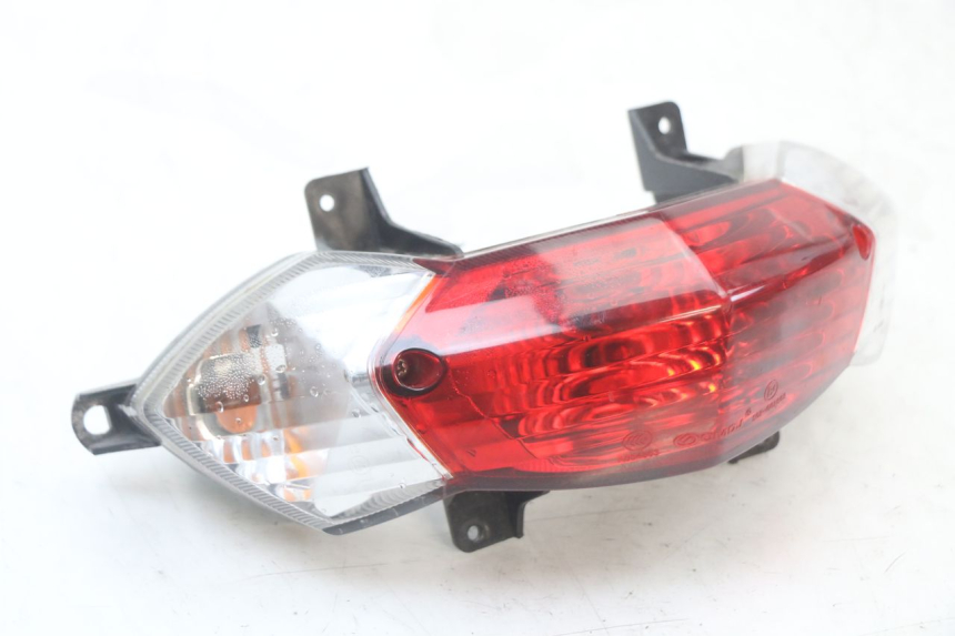 photo de FARO TRASERO PEUGEOT KISBEE 2T 50 (2010 - 2017)