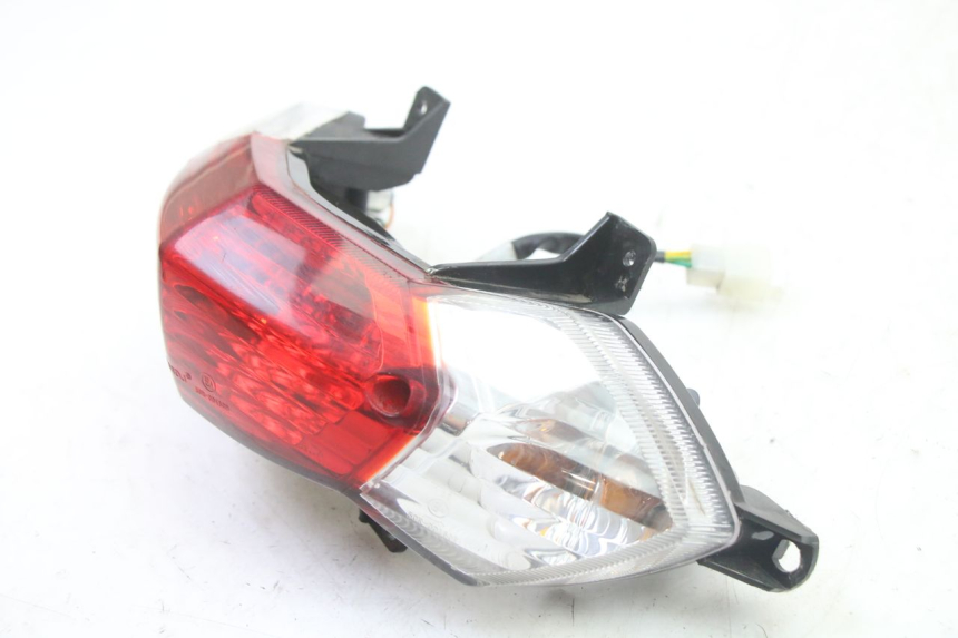 photo de LUZ TRASERA PEUGEOT KISBEE 2T 50 (2018 - 2022)
