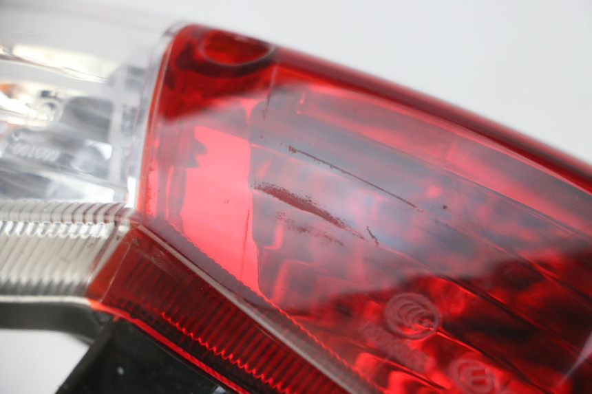 photo de FARO TRASERO PEUGEOT KISBEE 4T 50 (2018 - 2022)