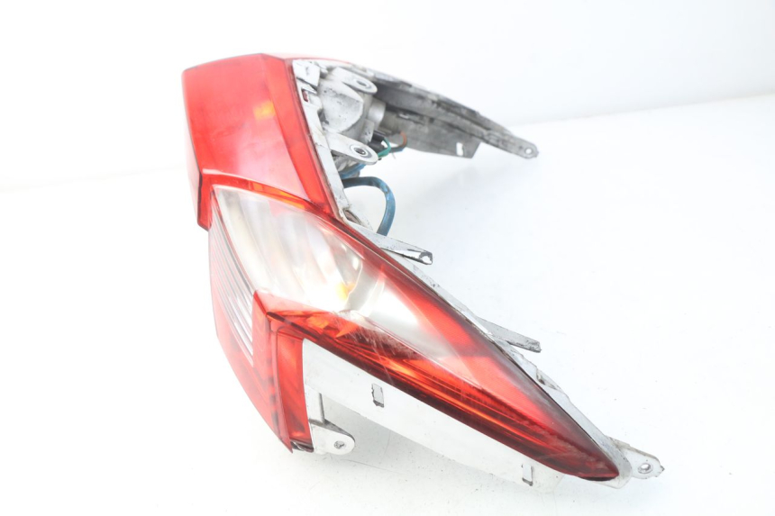 photo de LUZ TRASERA KYMCO DINK STREET 125 (2009 - 2014)