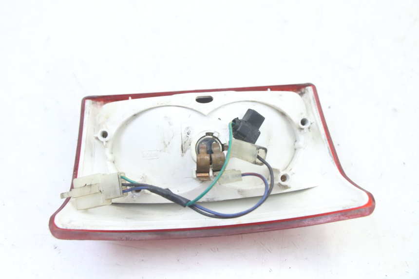 photo de LUZ TRASERA MBK BOOSTER SPIRIT NAKED 50 (2004 - 2017)