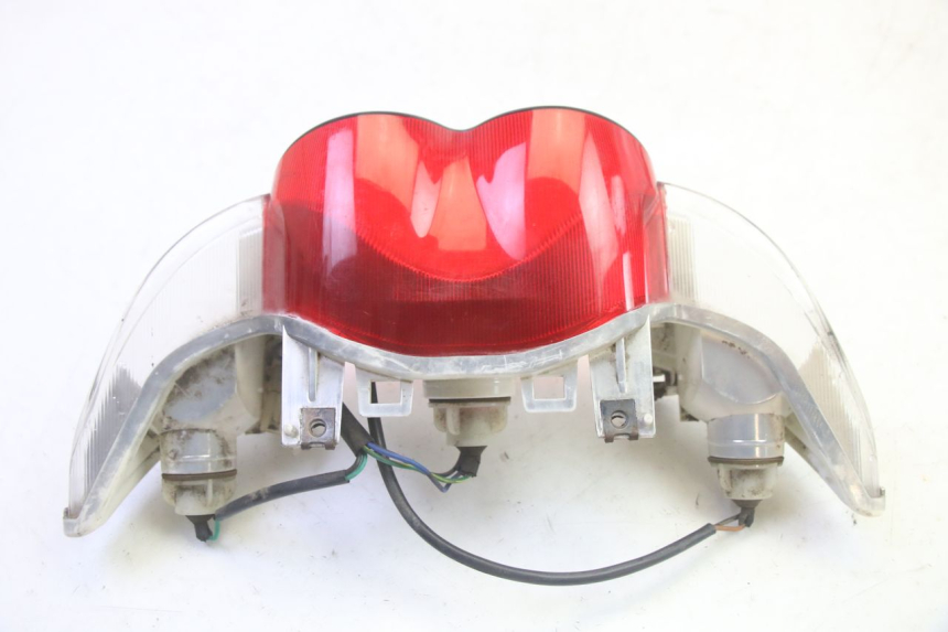 photo de LUZ TRASERA YAMAHA NEOS NEO'S 4T 50 (2008 - 2016) - Primer plano técnico