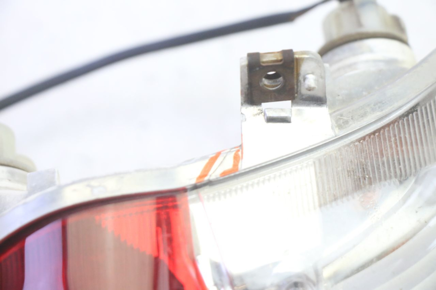 photo de LUZ TRASERA YAMAHA NEOS NEO'S 4T 50 (2008 - 2016) - Estado de la superficie y material
