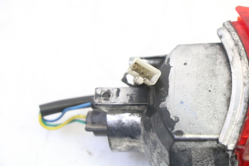 photo de LUZ TRASERA PIAGGIO NEW TYPHOON 50 (2010 - 2017)