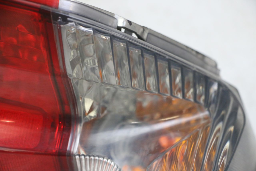 photo de LUZ TRASERA HONDA NTV DEAUVILLE ABS 700 (2007 - 2016)
