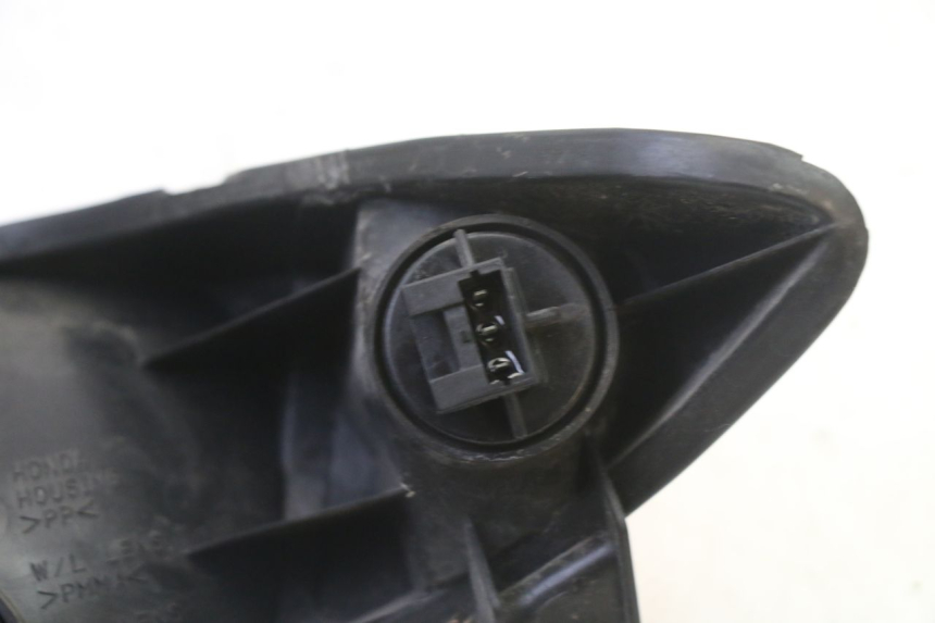 photo de LUZ TRASERA HONDA NTV DEAUVILLE 650 (2001 - 2006)
