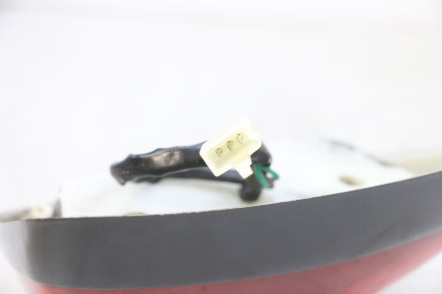 photo de LUZ TRASERA JM MOTORS OLDIES GT 4T 50 (2018 - 2025) - Zoom estado de uso