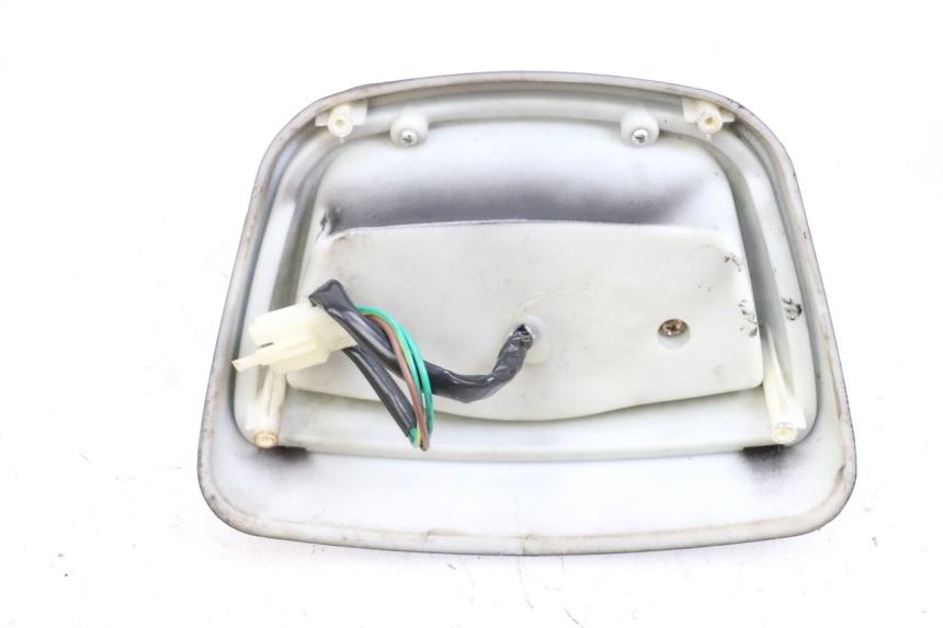 photo de LUZ TRASERA JM MOTORS OLDIES GT 4T 50 (2018 - 2025) - Primer plano técnico