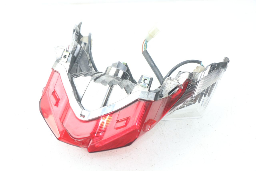 photo de LUZ TRASERA SYM ORBIT III 3 4T 50 (2018 - 2021)