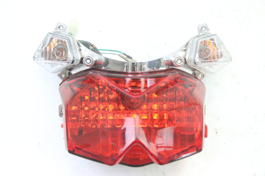 photo de LUZ TRASERA SYM ORBIT III 3 4T 50 (2021 - 2025)