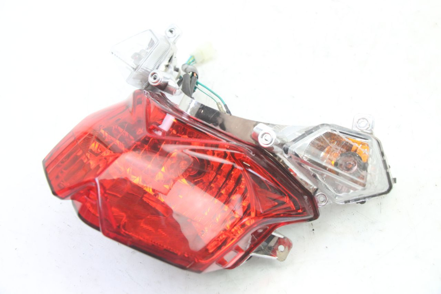photo de LUZ TRASERA SYM ORBIT III 3 4T 50 (2021 - 2025)