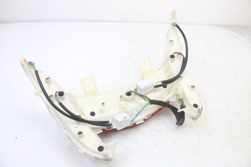 photo de LUZ TRASERA PEUGEOT CITYSTAR 2T 50 (2018 - 2021)