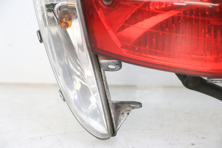 photo de LUZ TRASERA PEUGEOT CITYSTAR 50 (2013 - 2017)