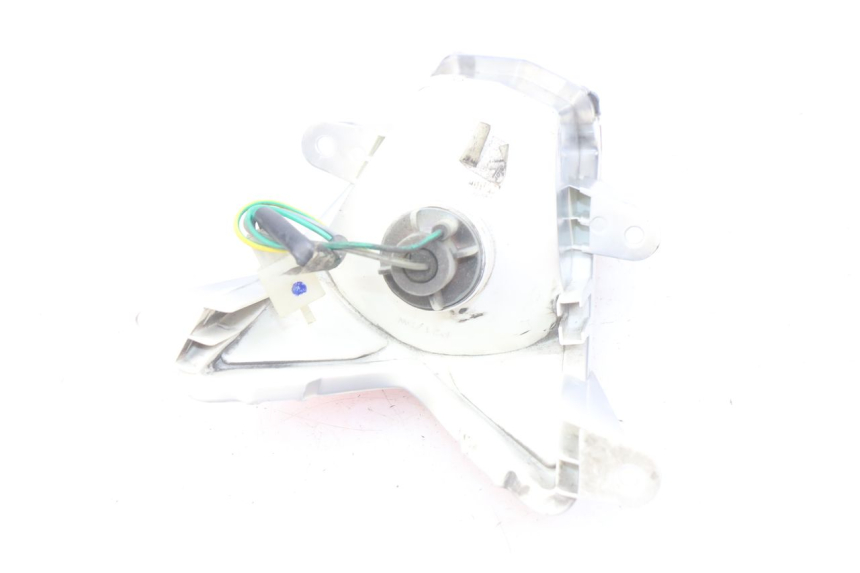 photo de LUZ TRASERA PEUGEOT GEOPOLIS 400 (2007 - 2013)