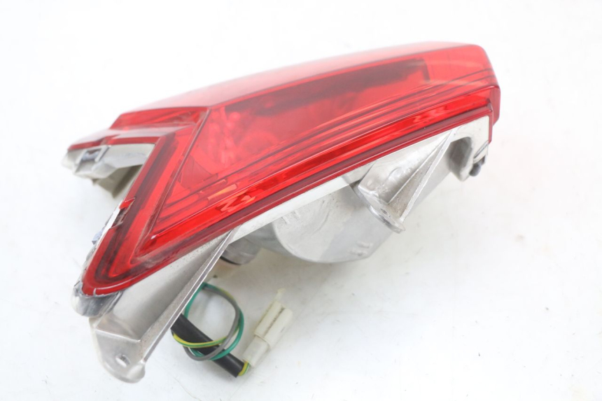 photo de LUZ TRASERA PEUGEOT GEOPOLIS RS 125 (2007 - 2009)