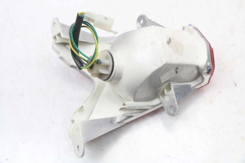 photo de LUZ TRASERA PEUGEOT GEOPOLIS RS 125 (2007 - 2009)