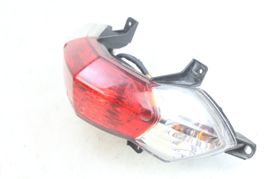 photo de FARO TRASERO PEUGEOT KISBEE 2T 50 (2010 - 2017)