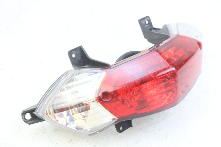 photo de FARO TRASERO PEUGEOT KISBEE 2T 50 (2010 - 2017)