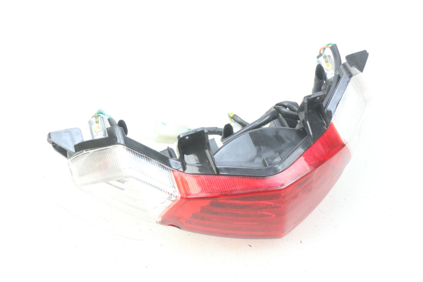 photo de LUZ TRASERA PEUGEOT KISBEE 4T 50 (2010 - 2017)