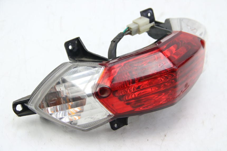 photo de LUZ TRASERA PEUGEOT KISBEE 4T 50 (2010 - 2017)