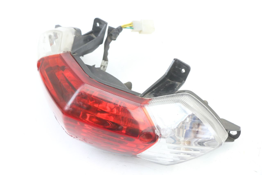 photo de LUZ TRASERA PEUGEOT KISBEE 4T 50 (2010 - 2017)