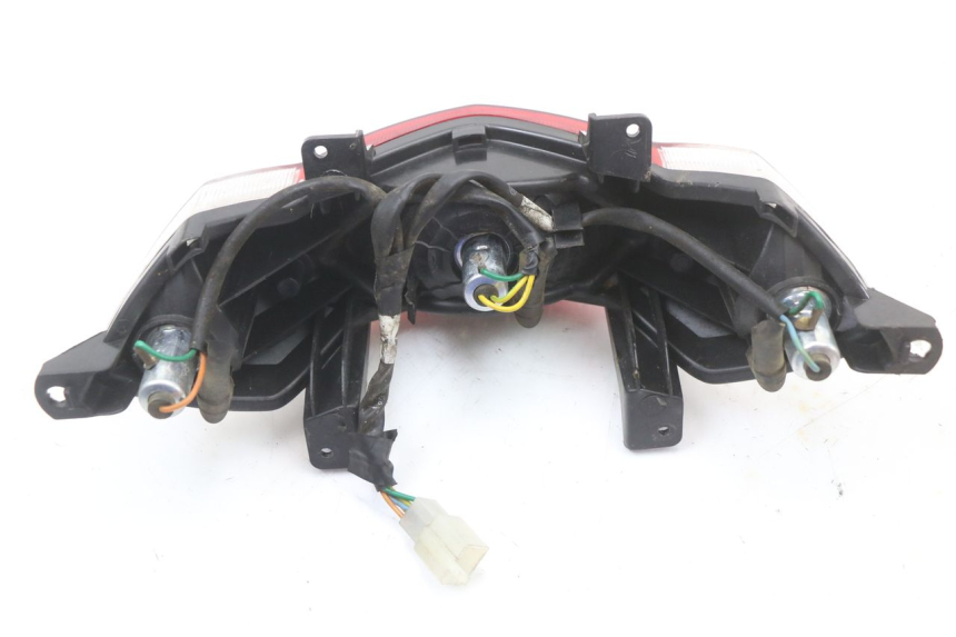 photo de LUZ TRASERA PEUGEOT KISBEE 4T 50 (2010 - 2017)