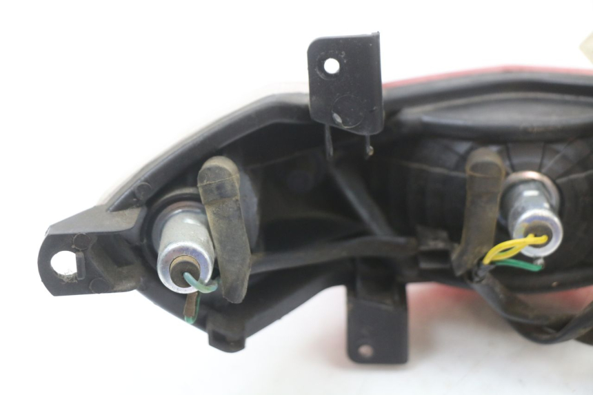 photo de LUZ TRASERA PEUGEOT KISBEE 4T 50 (2010 - 2017)