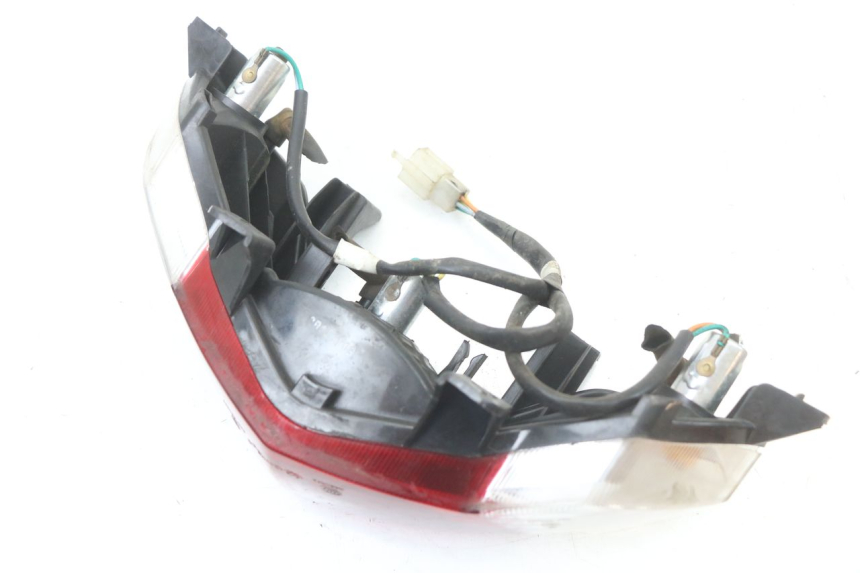 photo de LUZ TRASERA PEUGEOT KISBEE 4T 50 (2010 - 2017)