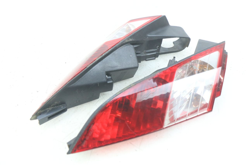 photo de LUZ TRASERA PEUGEOT SATELIS 125 (2006 - 2009)