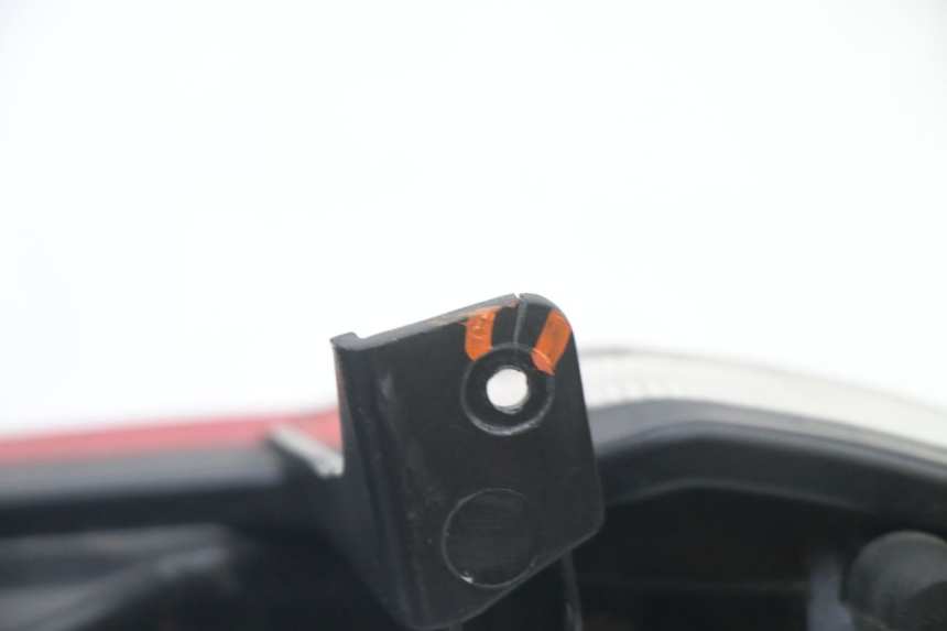 photo de LUZ TRASERA PEUGEOT STREETZONE I 2T 50 (2018 - 2020)