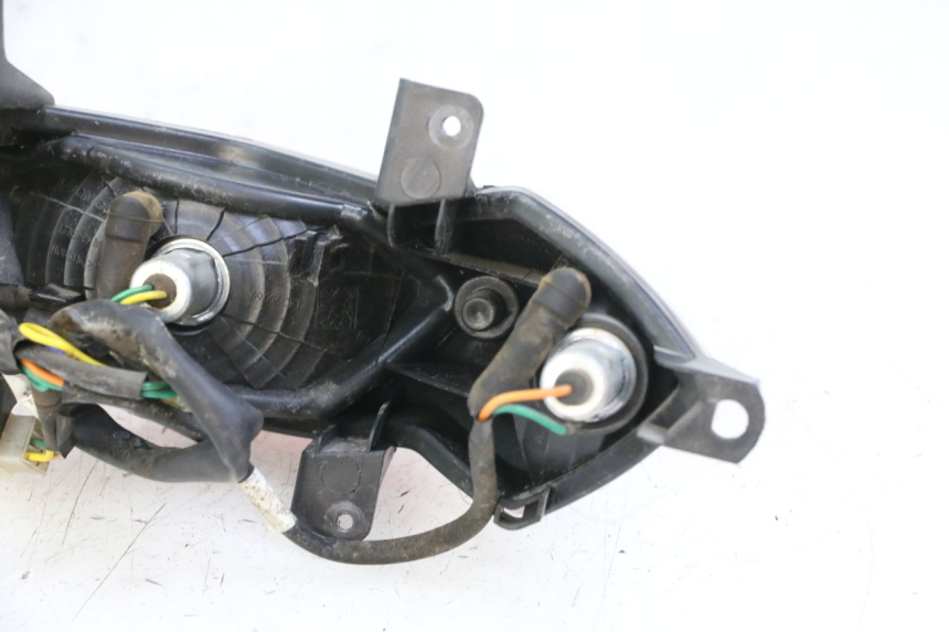 photo de LUZ TRASERA PEUGEOT TWEET 4T 50 (2014 - 2019)