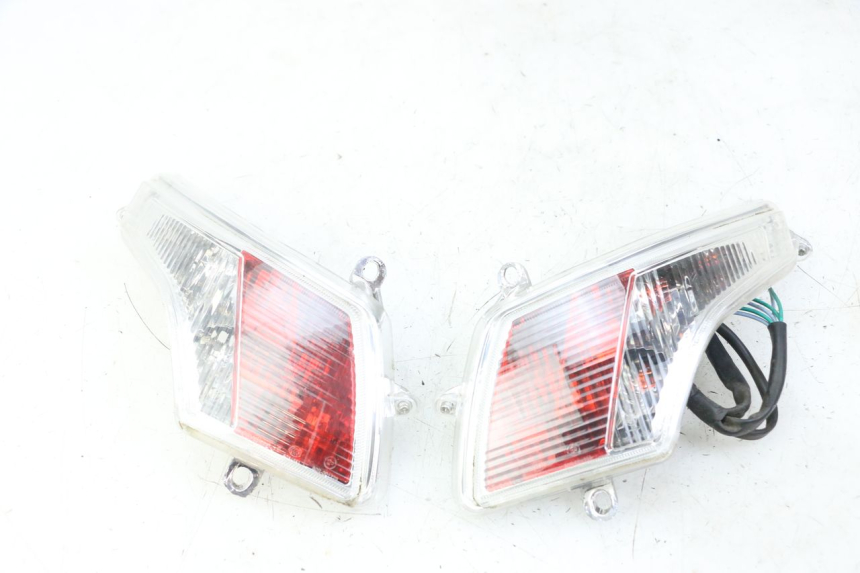 photo de LUZ TRASERA PEUGEOT VIVACITY 125 (2010 - 2017)