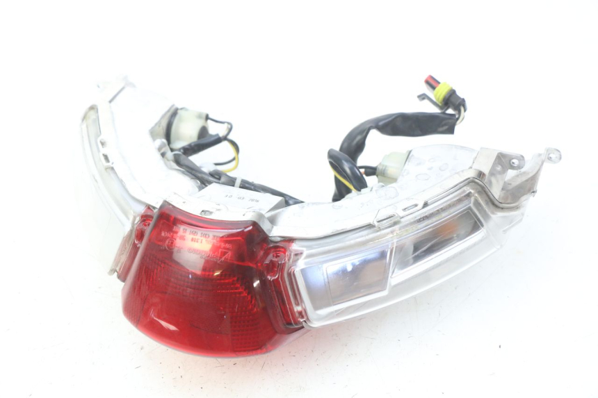 photo de LUZ TRASERA PIAGGIO LIBERTY IGET S 125 (2016 - 2020)