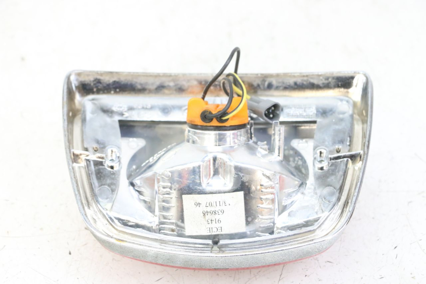 photo de LUZ TRASERA PIAGGIO VESPA LX 150 (2005 - 2013)