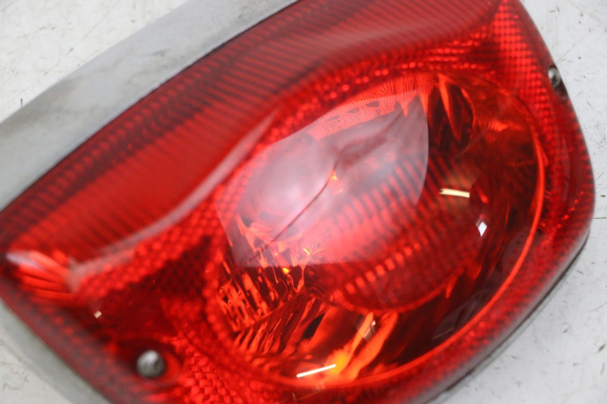 photo de LUZ TRASERA PIAGGIO VESPA LX 150 (2005 - 2013)