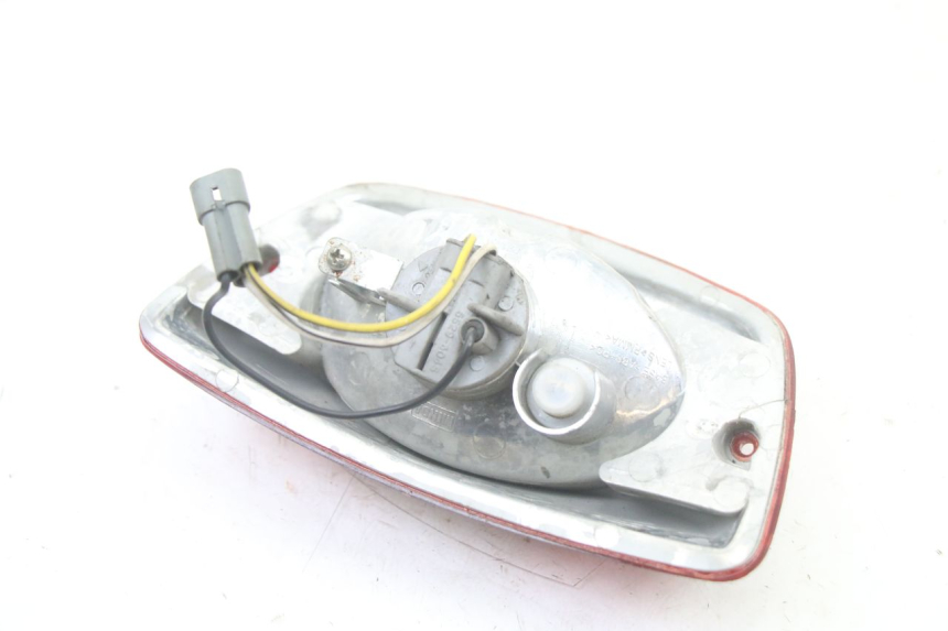 photo de LUZ TRASERA PIAGGIO VESPA LX 2T 50 (2005 - 2013)