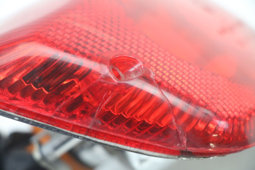 photo de LUZ TRASERA PIAGGIO VESPA LX IE 125 (2010 - 2012)