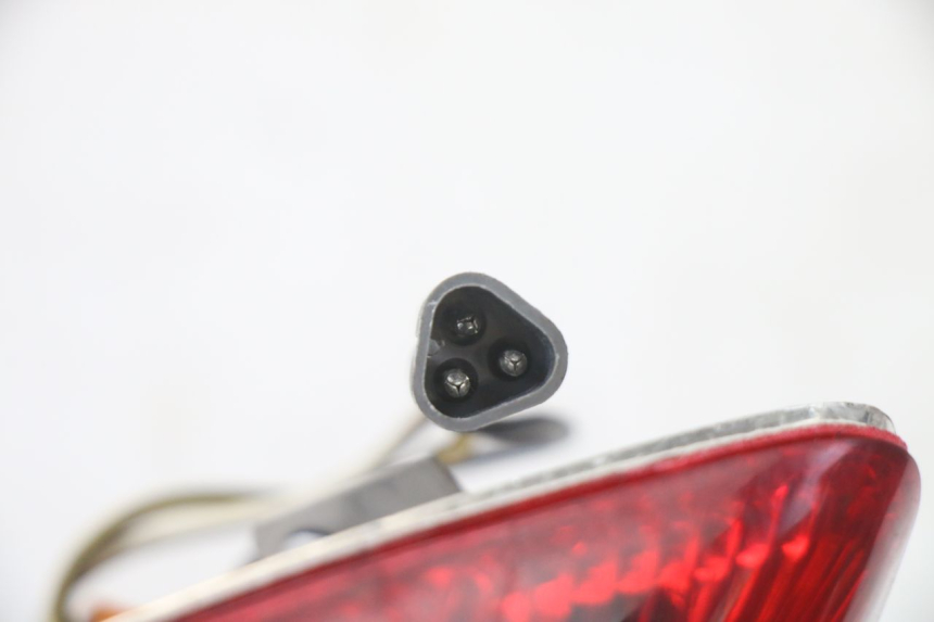 photo de LUZ TRASERA PIAGGIO VESPA LX IE 125 (2010 - 2012)