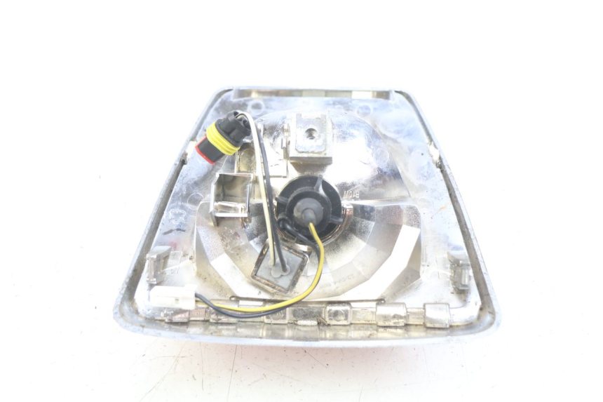 photo de LUZ TRASERA PIAGGIO VESPA PRIMAVERA 2T 50 (2013 - 2018)