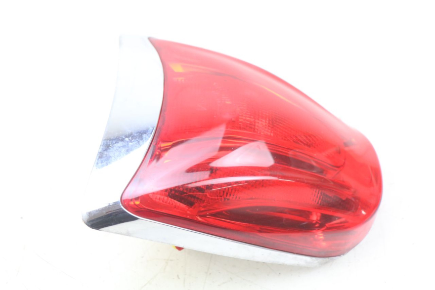 photo de LUZ TRASERA PIAGGIO VESPA PRIMAVERA 2T 50 (2013 - 2018)