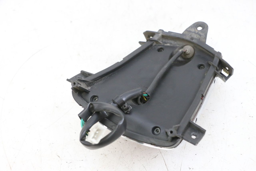 photo de LUZ TRASERA EFUN PUSA 1 - Estado de la superficie y material