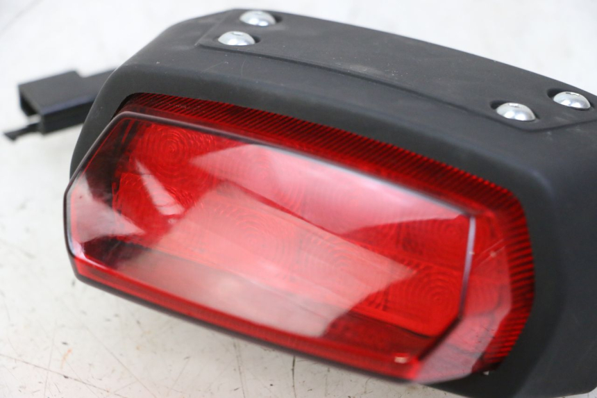 photo de LUZ TRASERA ROYAL ENFIELD SCRAM 411 (2022 - 2024)