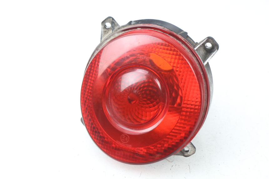 photo de LUZ TRASERA TURBHO RP 50 (2018 - 2022)