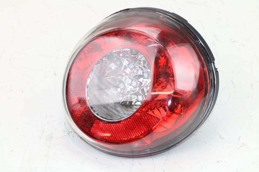 photo de LUZ TRASERA S-RIDER CAPRI 2T 50 (2010 - 2017)