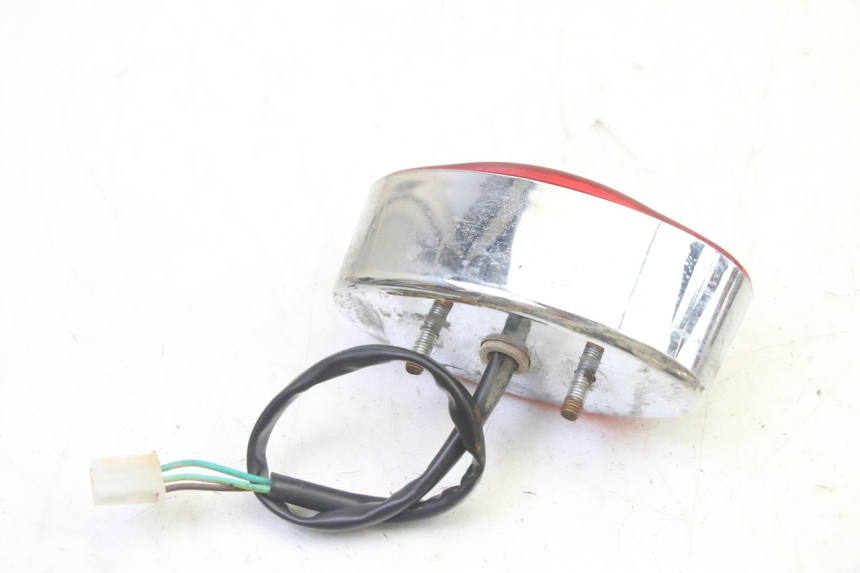 photo de LUZ TRASERA HYTRACK S 150 (2003 - 2011)