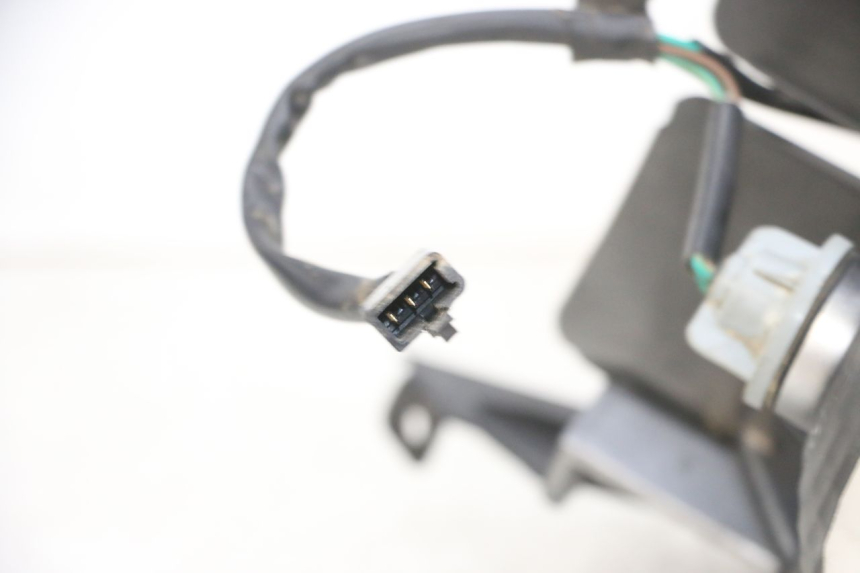 photo de LUZ TRASERA DAELIM S1 125 (2007 - 2016) - Zoom sobre los componentes