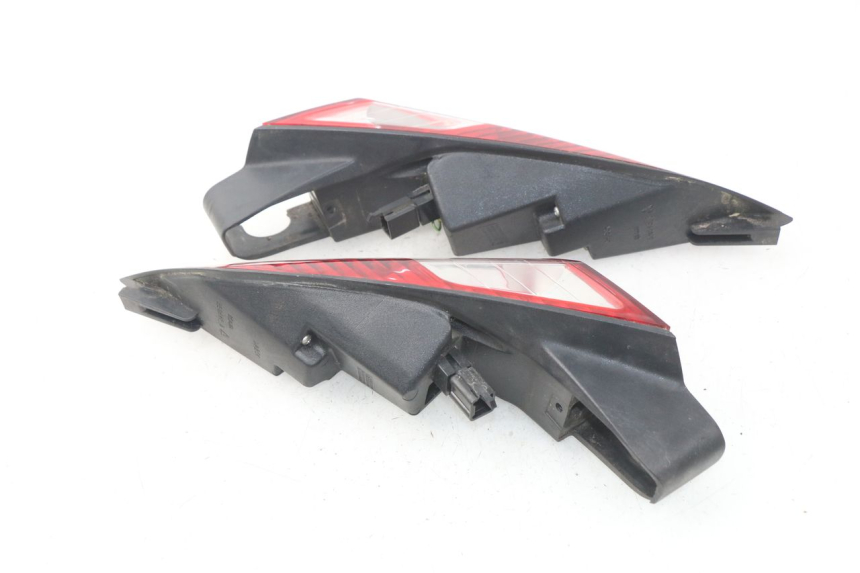 photo de LUZ TRASERA PEUGEOT SATELIS 125 (2006 - 2009) - Vista general del producto